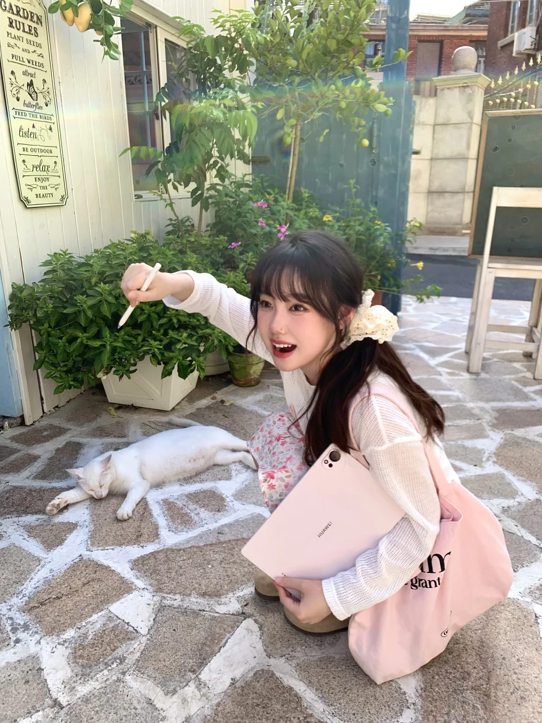 🐰⁺. 阳光明媚 我也明媚🎀⁺ ♡₊⋆