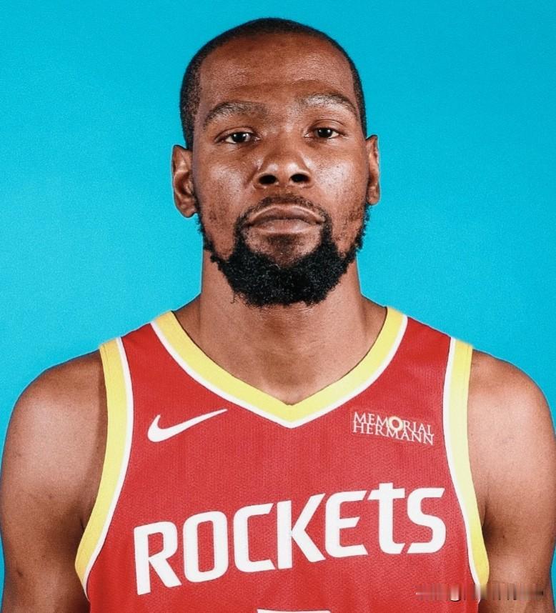 杜兰特是NBA历史上最好的得分手，但也是“更衣室毒药”这五个字被提到最多的超巨！