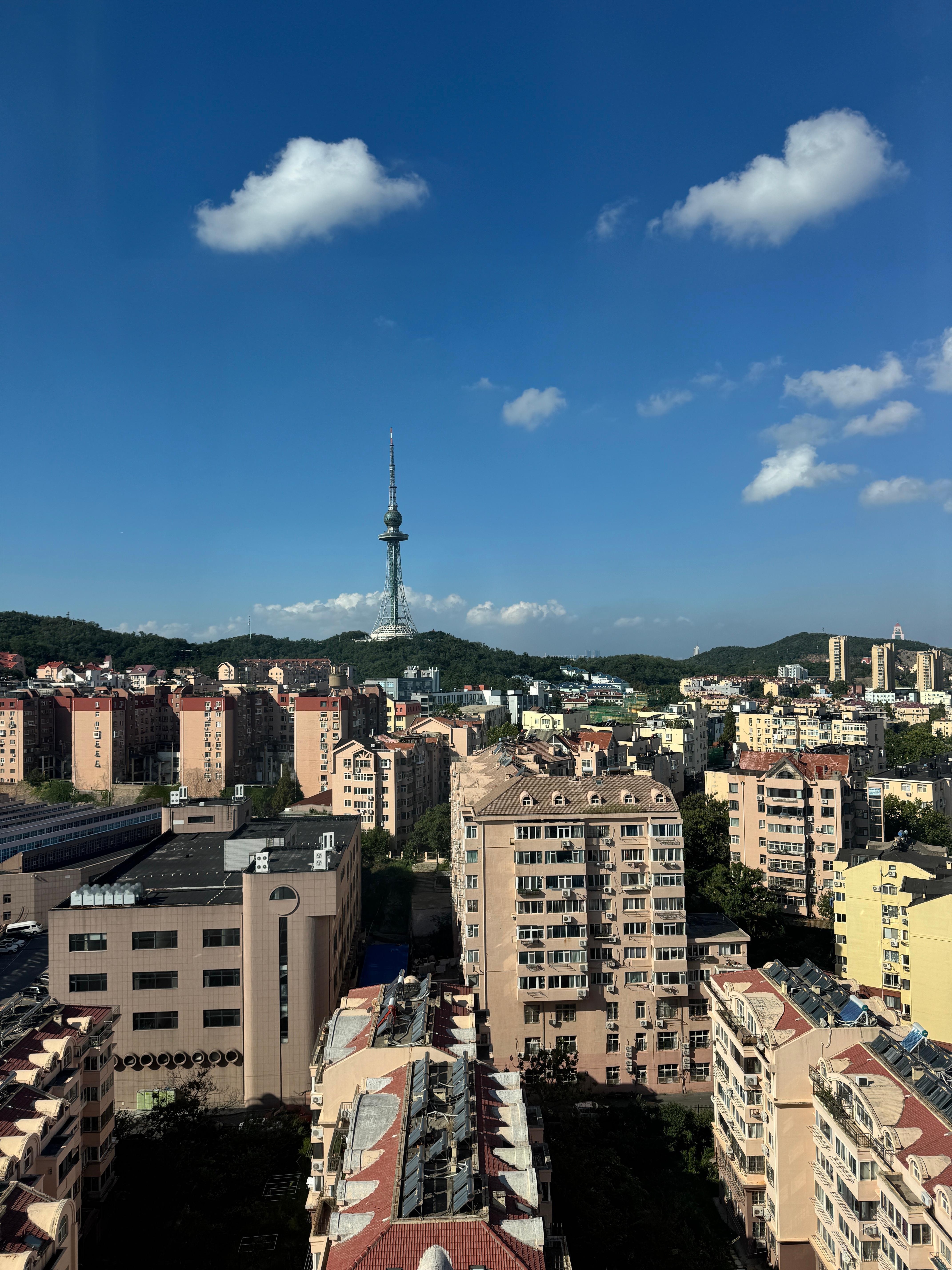 今天天气不错风和日丽的 ​​​