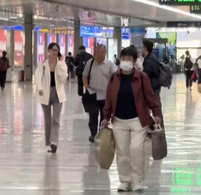 破防了！男子记录母亲生命最后14天，看完绷不住了