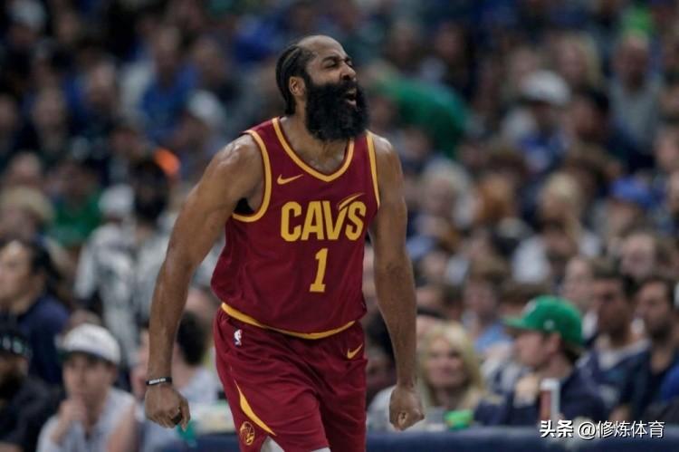 哈登距离29000分只差23分，还是排名现役第3！

1、现役第1：詹姆斯——总