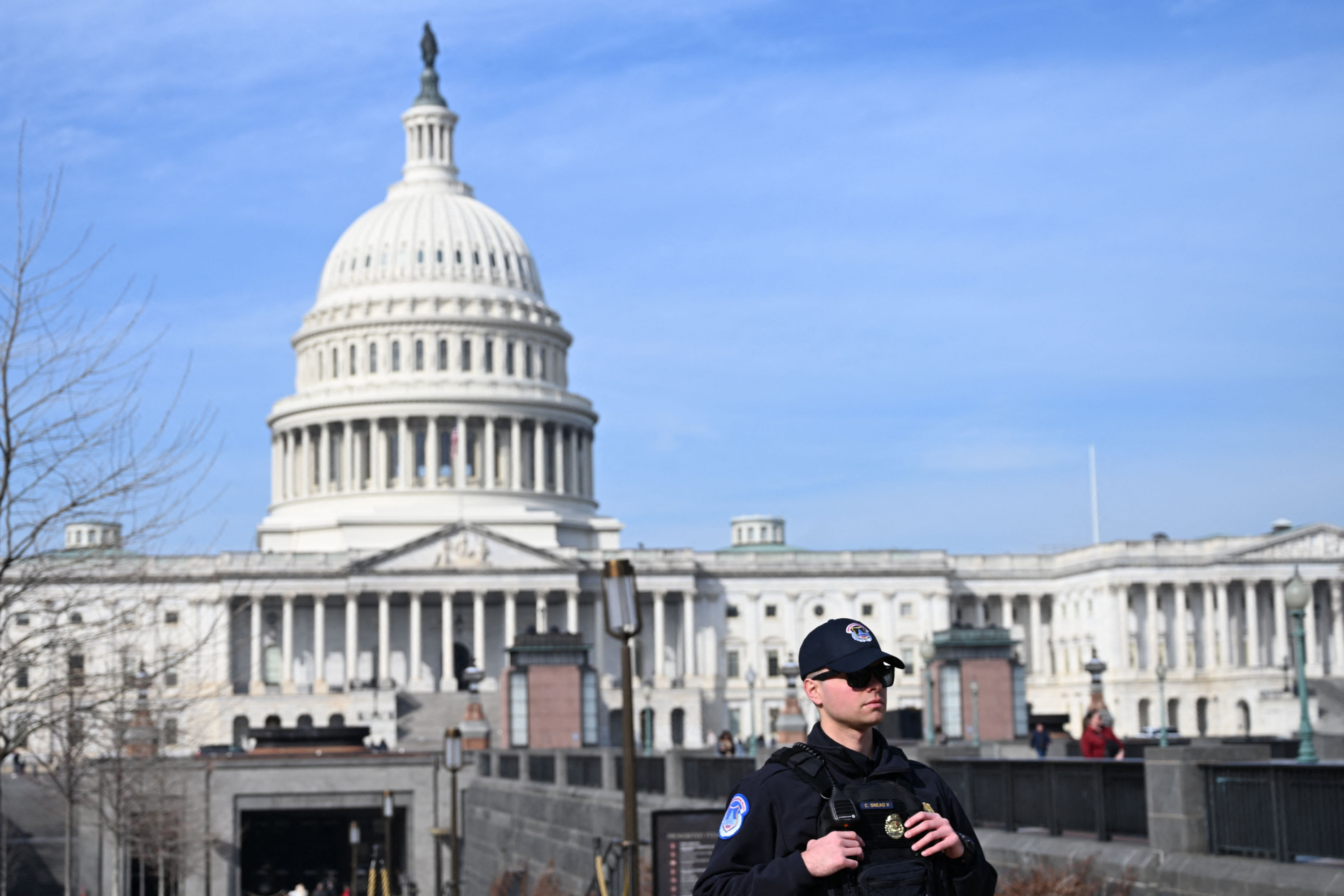 #美政府高层将就对伊动武向国会说明#【对伊朗动武受质疑，特朗普政府高层将向国会作