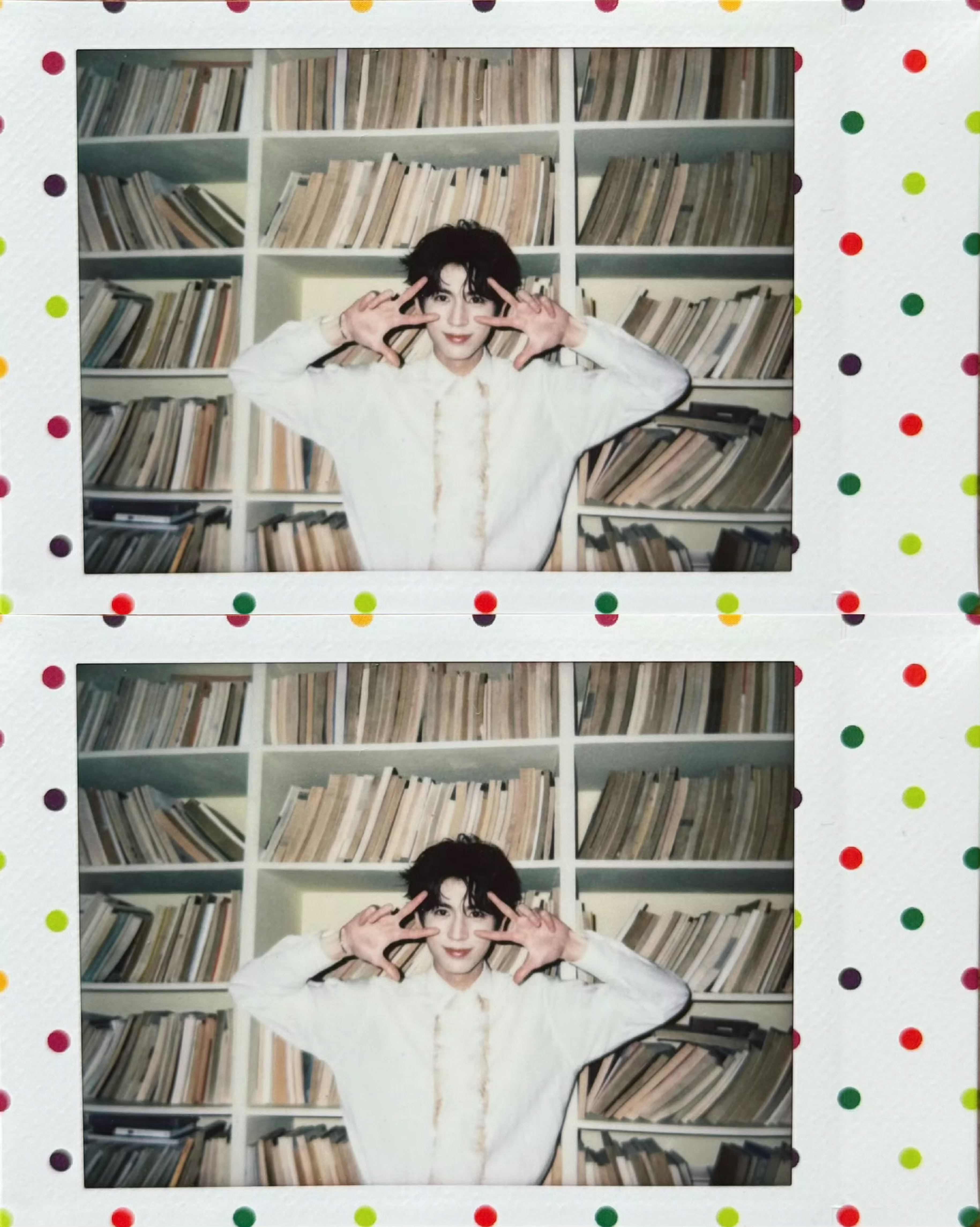 张凌赫平安夜营业张凌赫平安夜拍立得六宫格来袭，好帅好帅，最棒的圣诞礼物