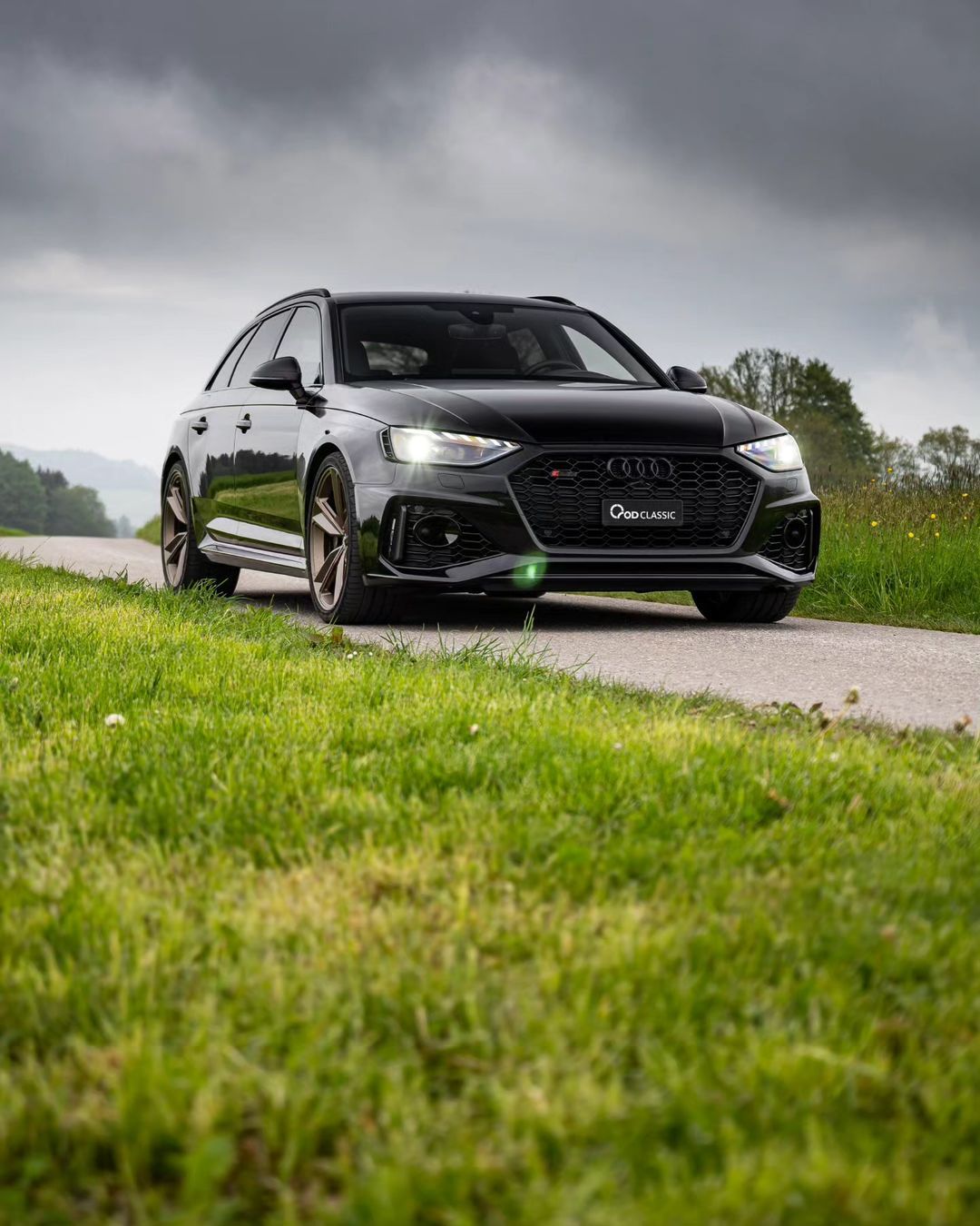 奥迪 RS4 Avant ​​​