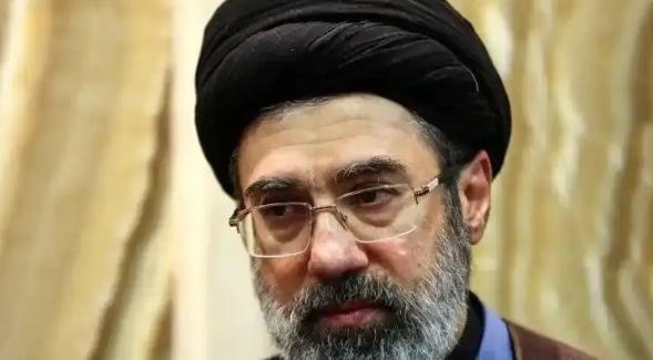 事情闹大了！中东搞“全民赏金”，美军这下慌了。
伊拉克伊斯兰抵抗组织公开悬赏：1