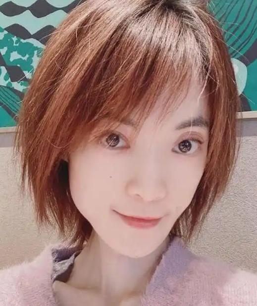 罪有应得！2023年，曾公开威胁“用核武打中国”的武汉大学985女硕士王懿，最终