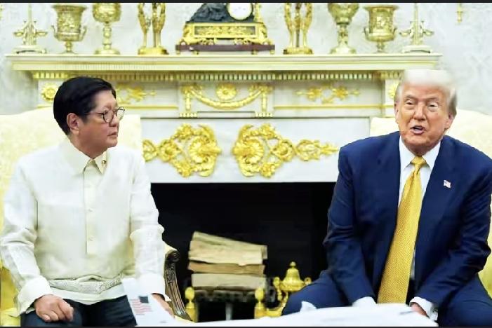 怎么回事？就在刚刚 
最近菲律宾都在传，军方可能要搞政变。听说美国在背后支持国防