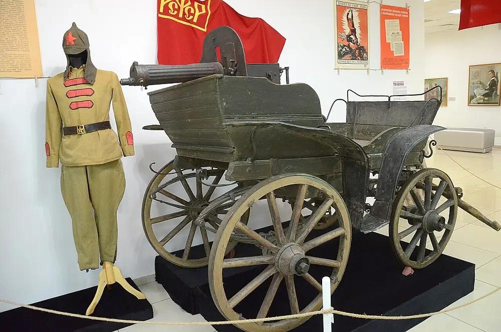 早期苏联红军的机枪马车，Tachanka 塔产卡