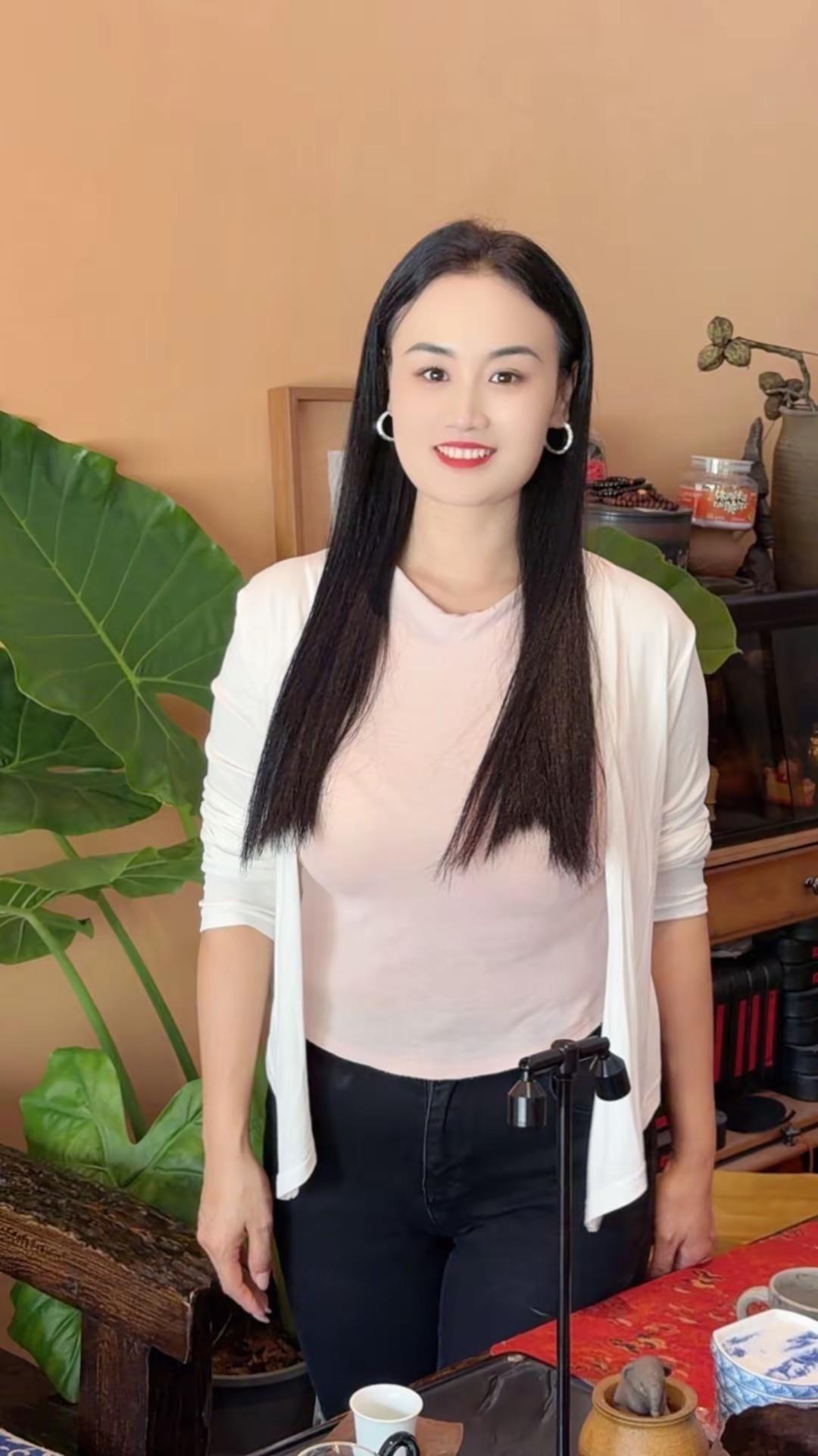 时间是个好词，代替了所有不甘.…时间让人一边成长一边感悟