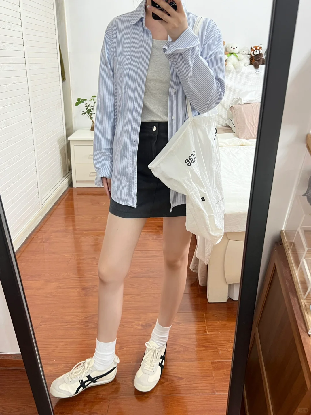 蓝衬衫好清爽