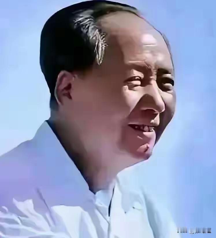 毛主席的笑，为何看一次暖一次？
 
有一种笑容，穿越岁月依然直抵人心，那就是毛主