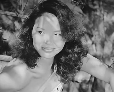 1944年，安纳塔汉岛，比嘉和子守着椰子园，31个落难男人陆续漂来，全岛32男只