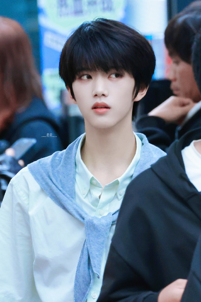 张函瑞拳馆主理人张函瑞好乖一颗蘑菇头  张函瑞我们的少年时代2徐安博饭拍~好乖一