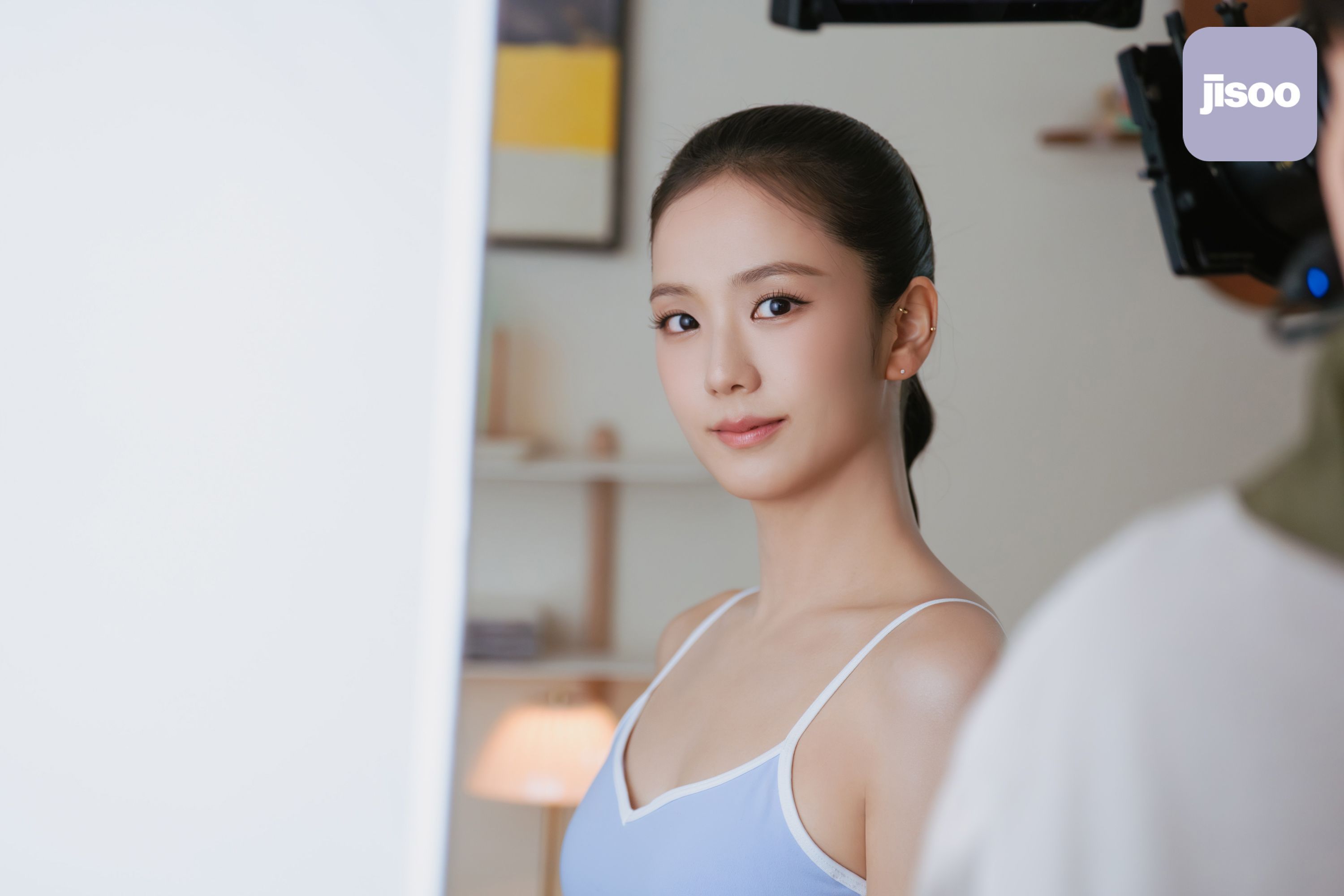 清纯美大爆发！！！吊带和抹脖这套完全是居家女友来的🥺 