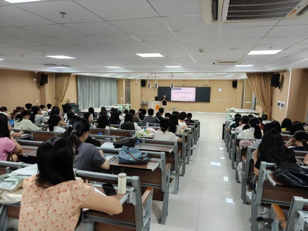 开学倒计时！新一批临聘教师就位，清远教育奋力打一场翻身仗！

开学脚步日渐临近，