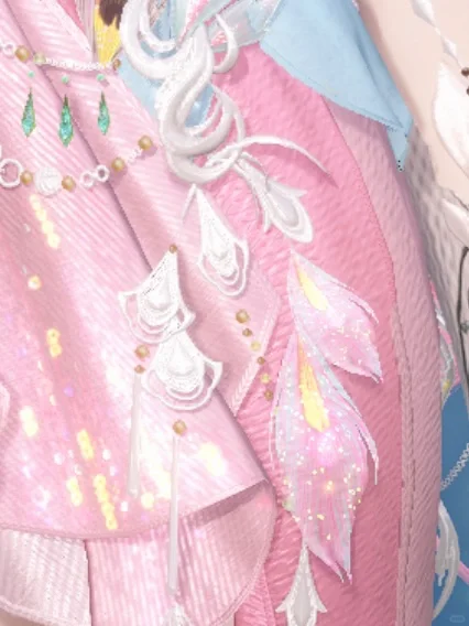 青林雀舞的这片羽毛也太好看了吧🍬