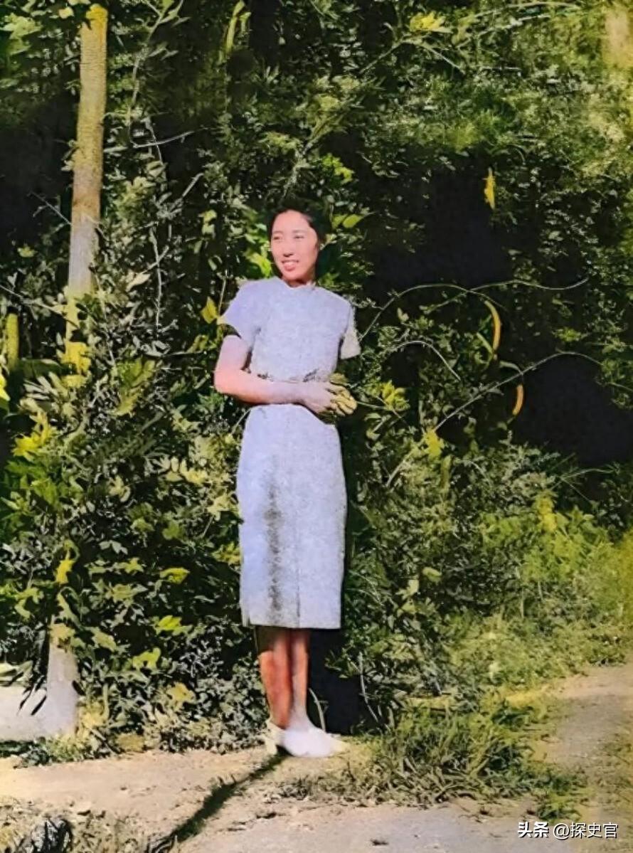 1979年，王光美迈出监狱大门，迎接自由的那一刻，她万万没想到，第一个来探望的人