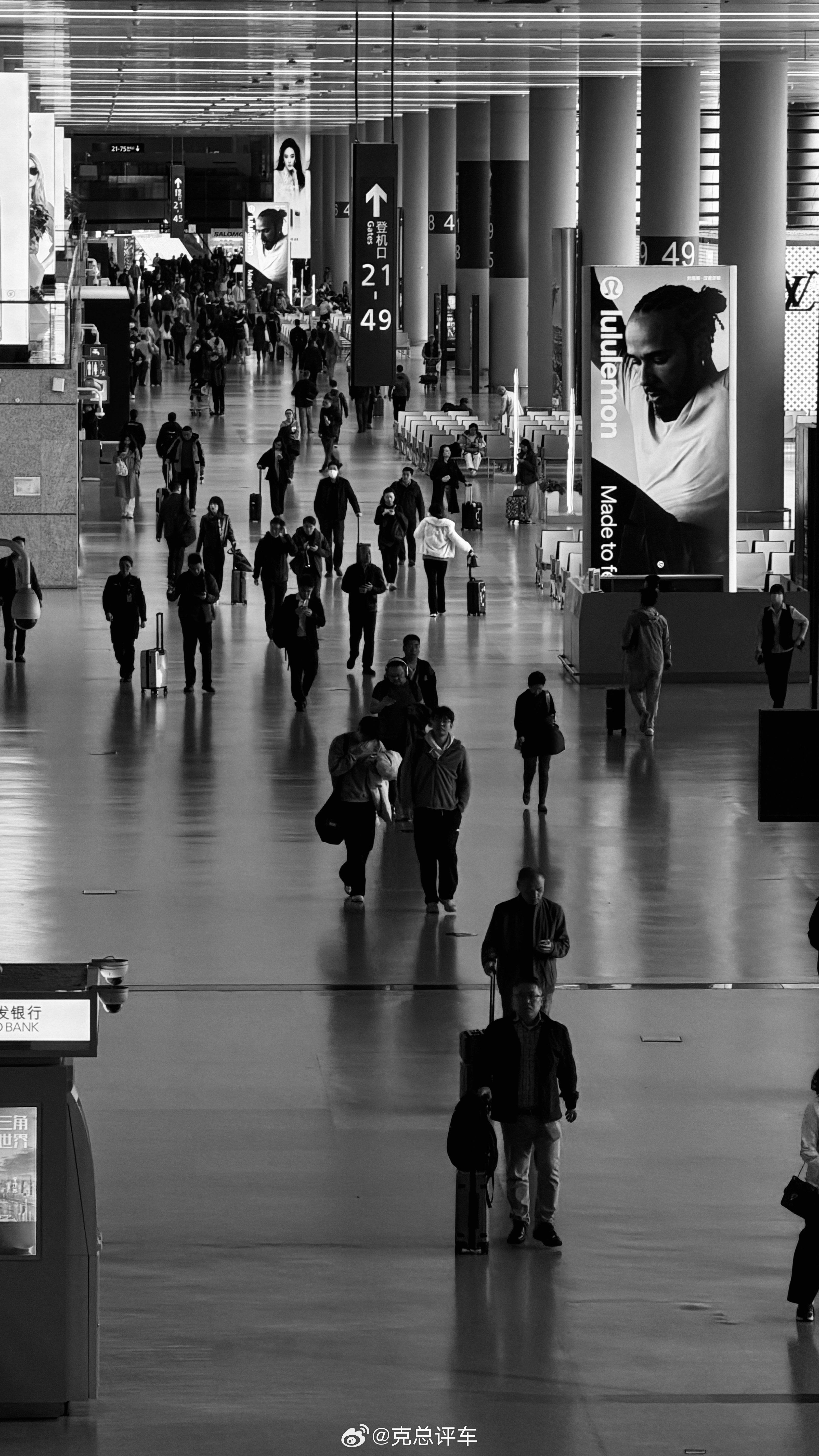 短剧就是每一集都告诉你，老乡别走，下集才是最精彩环节，然后不断的循环，愣是把一个