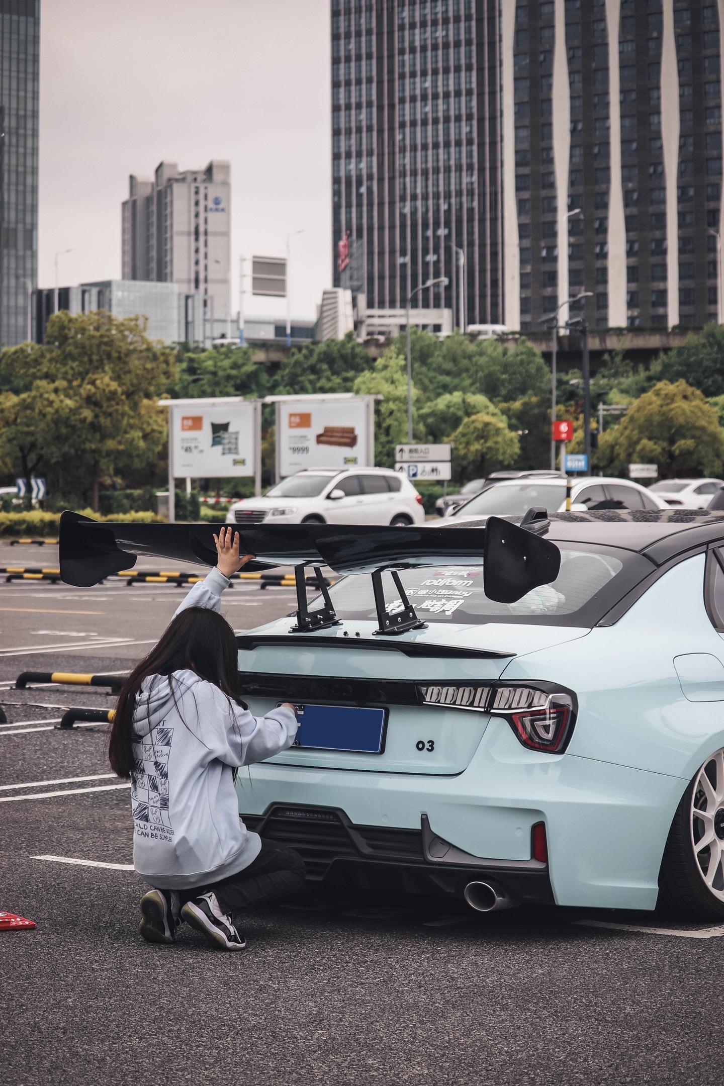 自己的车看腻了 可以看看你们的领克吗