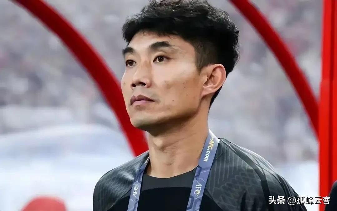 这几天关于郑智将接手西海岸主帅的传闻越来越多，但是以小编看来这个可能性不大！
首