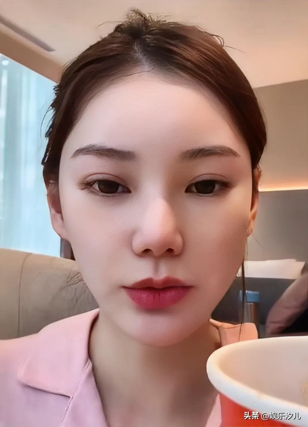 马筱梅还没有出月子就急着出来带货了
马筱梅自曝台北租房住
汪小菲说台北豪宅太贵