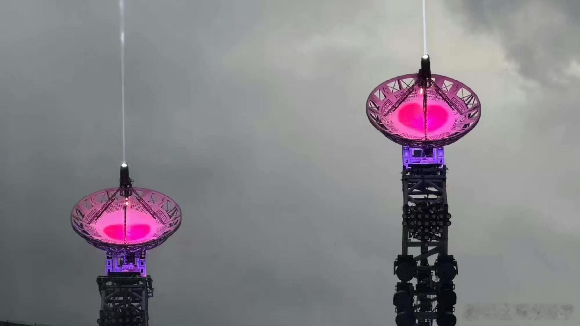 错过一场汪苏泷得多补多少课太原粉丝这次赢麻了，既有爱丫爱丫又有小段，两首专属谐音