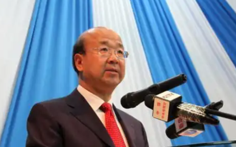 刘显法即将离任外交部驻澳门特别行政区特派员公署特派员