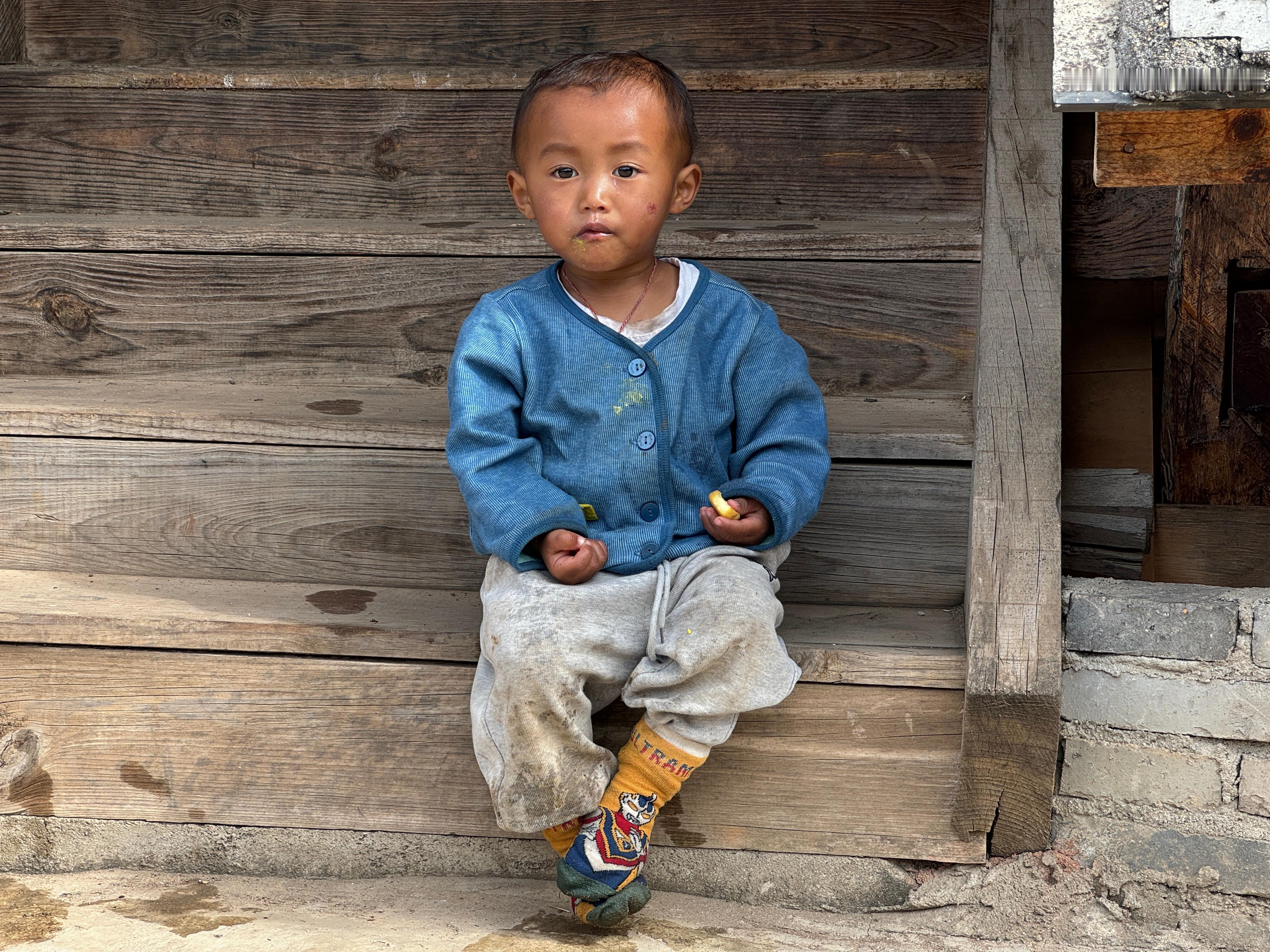 星巴克被瑞幸9.9元的咖啡打得不轻，但我确实认为星巴克的味道要比瑞幸要好太多了…