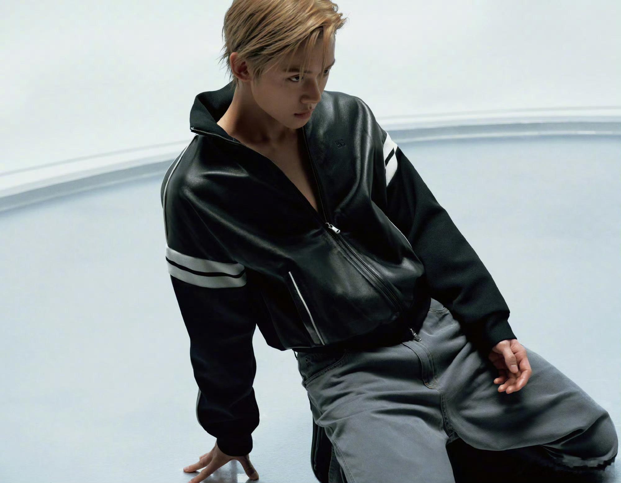 崔然竣迷你二辑TXTTXT组合 崔然竣崔然竣 2nd Mini Album《NO