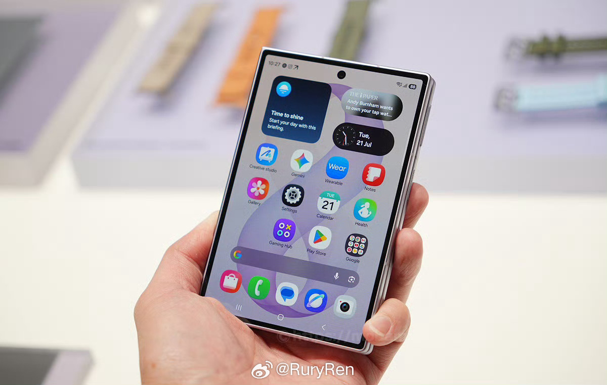 三星阔折叠手机来了，价格公布！12GB+256GB  12999元12GB+51