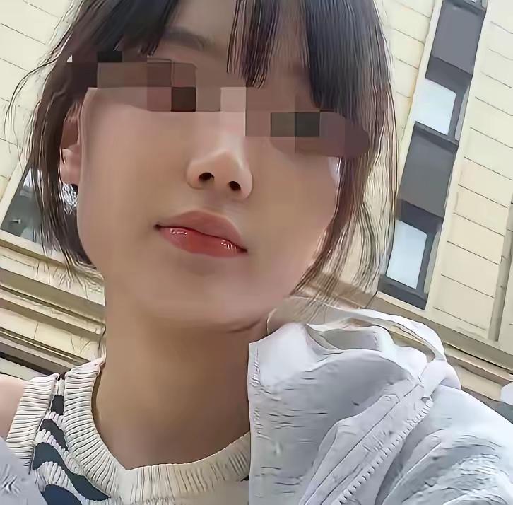 月薪四千的姑娘，瞒着所有人给陌生孩子"续了命"
郑州一个28岁的文员姑娘，月薪四