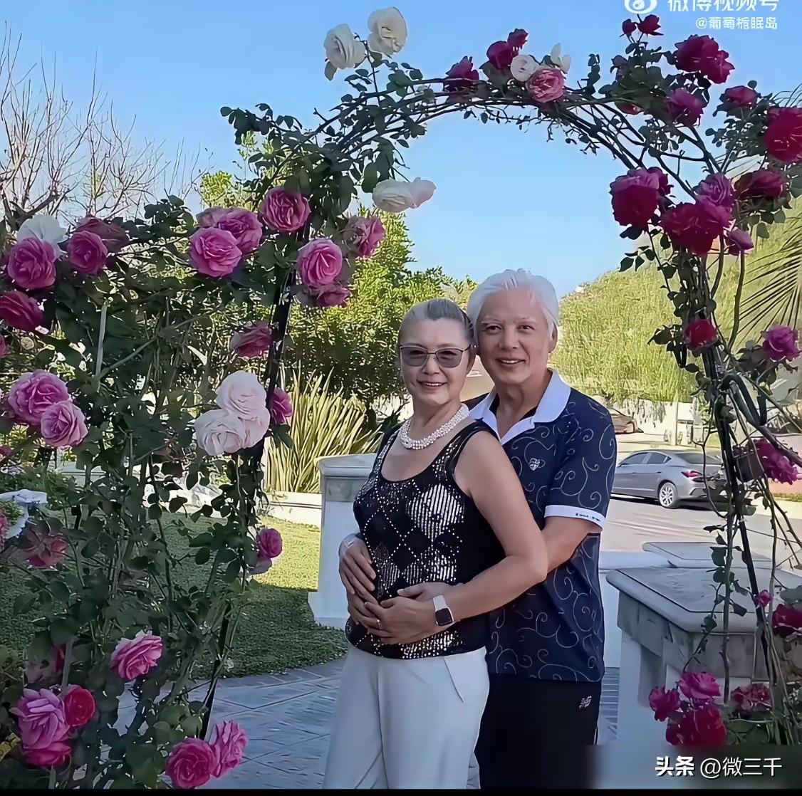 嫁个好老公，日子天长地久。

网传71岁姜黎黎和老公汪宝生近照，2人都是白头发了