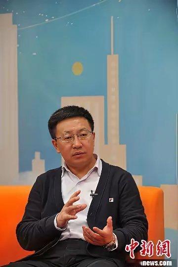 学者冯玉军高论俄乌局势♦冯玉军，中国顶尖俄问题专家，早年任职于中国现代国际关系研