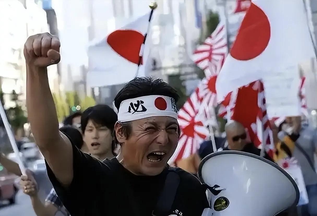 根据界面快讯2026年3月25日的报道，日本警方披露了强闯中国驻日本大使馆者的身