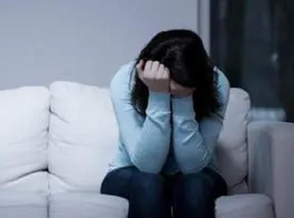 天津，女孩出去玩遭遇了不法侵害，回家后情绪一直很低落，产生了轻生的念头，当时被及