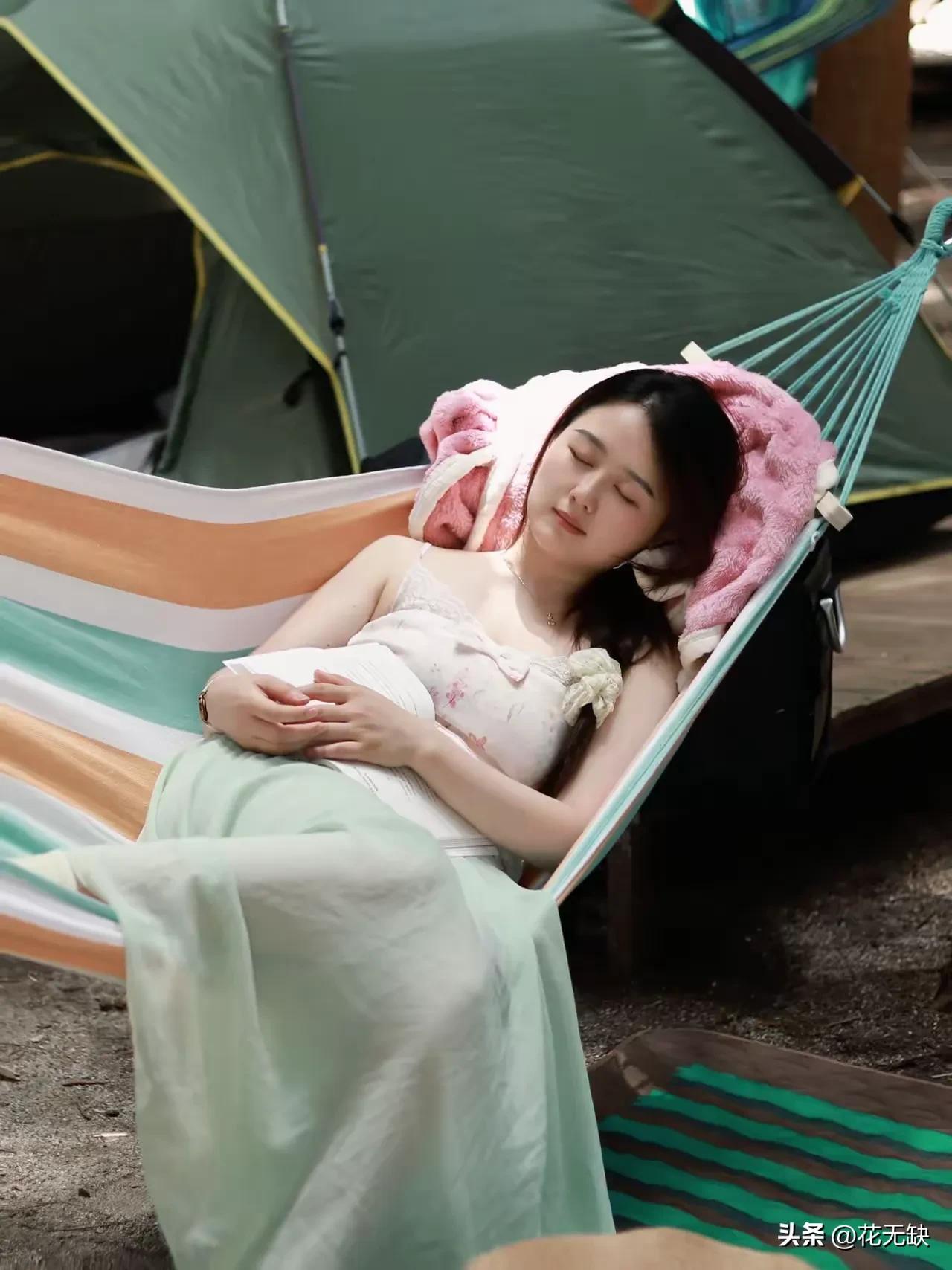 真正懂女人的男人都知道，这才是女人的顶级骨相。那些白骨精还是靠边站比较好