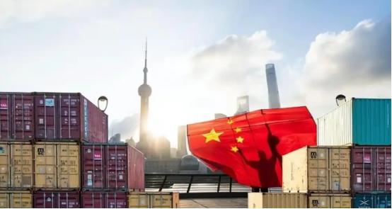 美国在委内瑞拉动手，中国没翻脸；在中东点火，中国没出兵。华盛顿估计正对着地图发愣