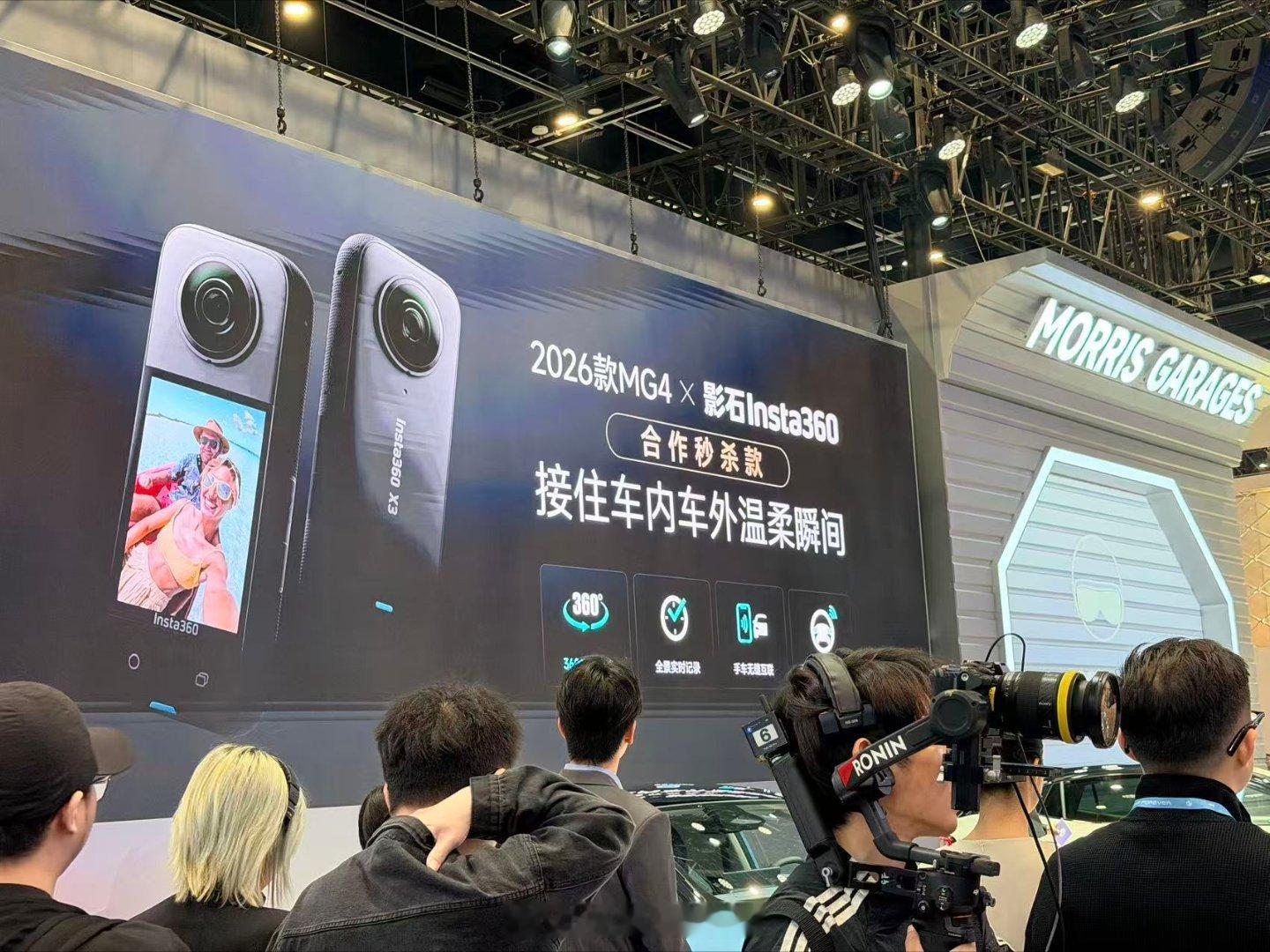 宏光MINI让两厢电车够用了——6万以内能遮风挡雨能上牌，解决了有没有的问题。星