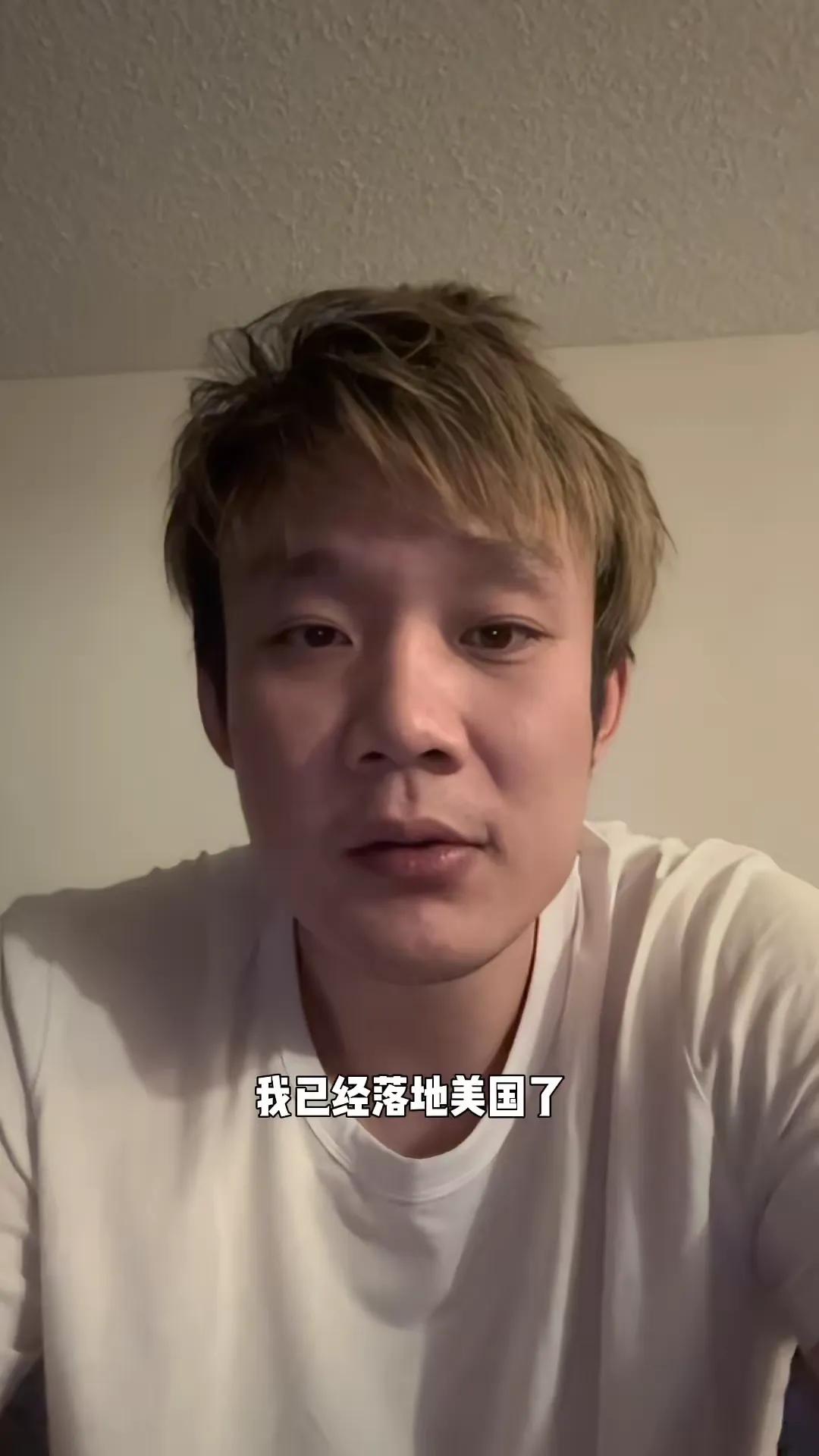 伤心背后的真相！郭艾伦痛哭欲绝的原因终于“找到了”！战胜深圳男篮比赛后，艾伦坐地