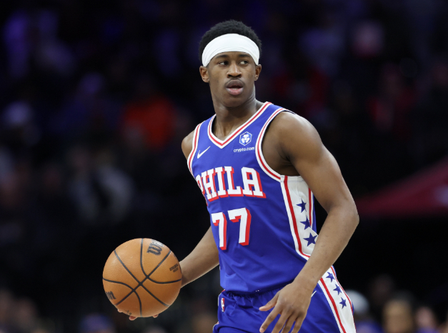 NBA季后赛，76人114-144不敌尼克斯，总比分0-4被横扫。埃奇库姆接受了