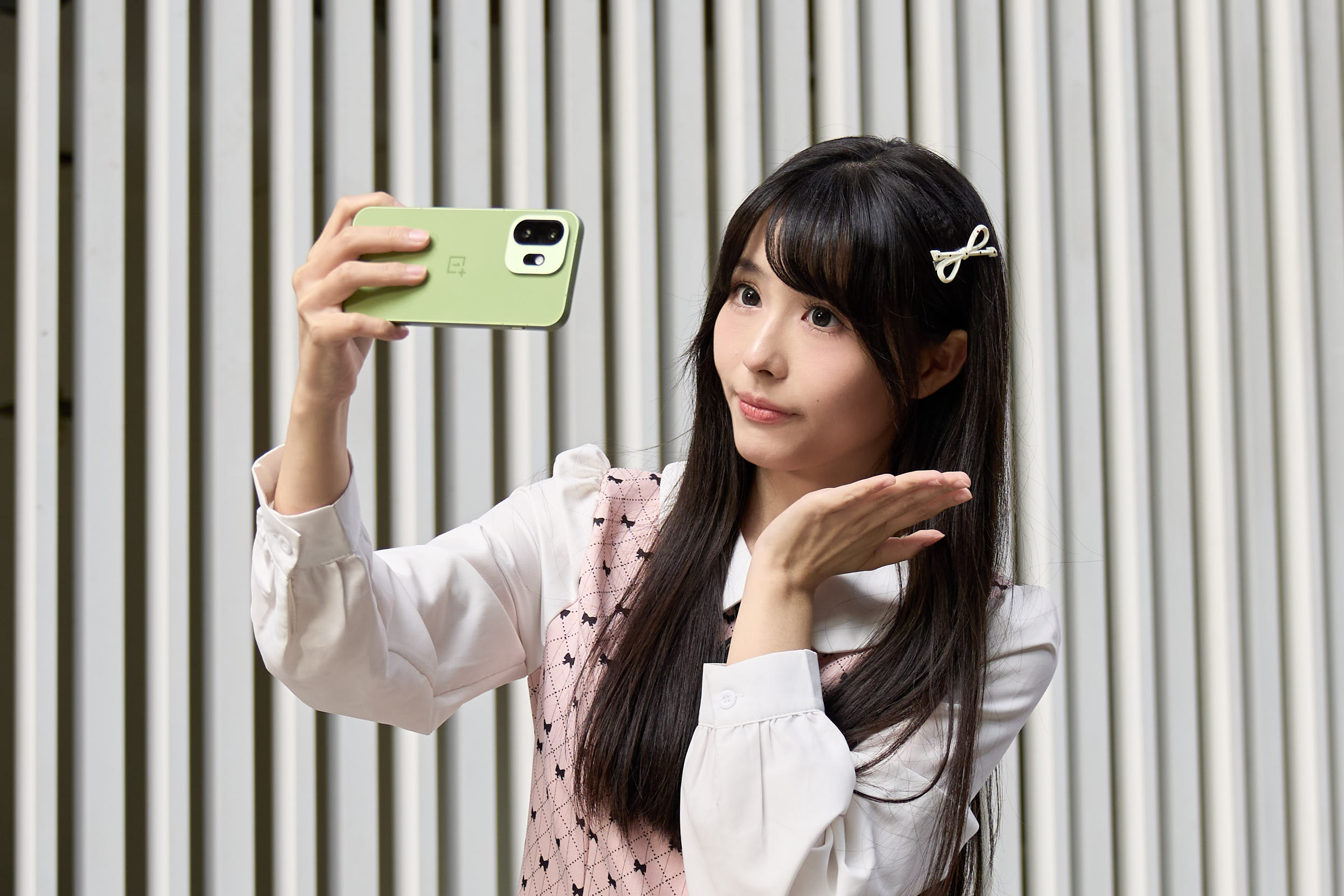 不止性能續航！一加 15T拍人拍景全都對丨影像深度體驗