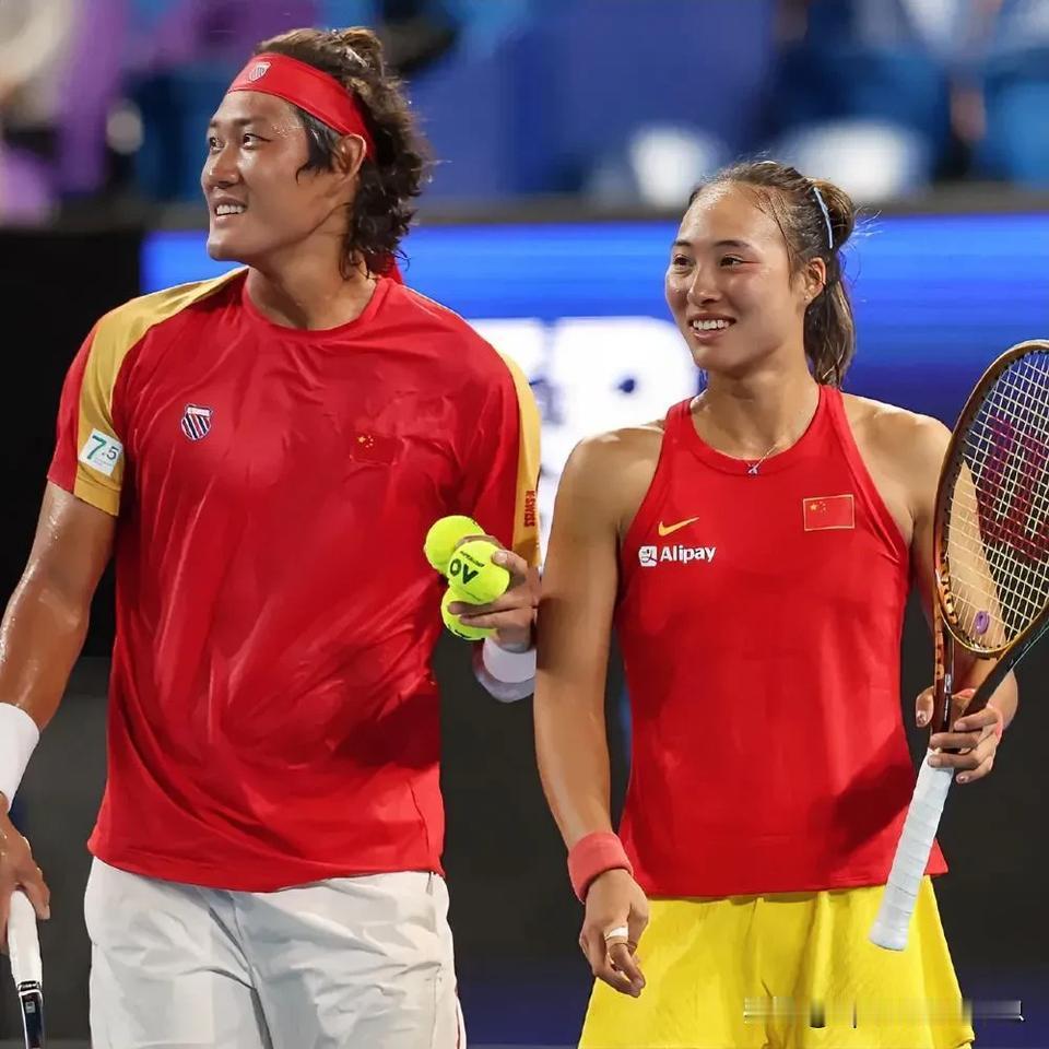 2024联合杯最新赛况:
北京时间12月31日，2024联合杯网球团体赛，中国队