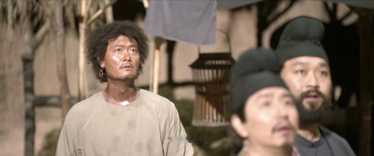 《长安的荔枝》里面最刀人的一个剧情出现了。

那就是阿荔之死！

之前在岭南这些