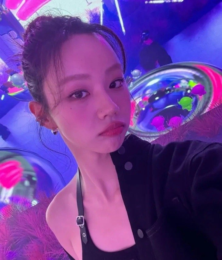 #李惠利更新ins了#李惠利，韩素希，柳俊烈，三位几乎同步发布ins，三个人的感
