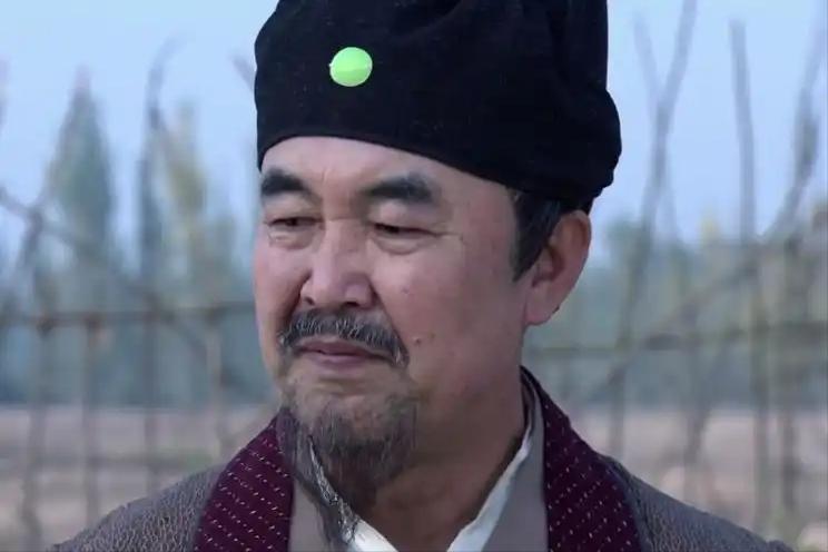 公元657年，额尔齐斯河上游。西突厥沙钵罗可汗看着对面的唐军，笑了——总共就一万