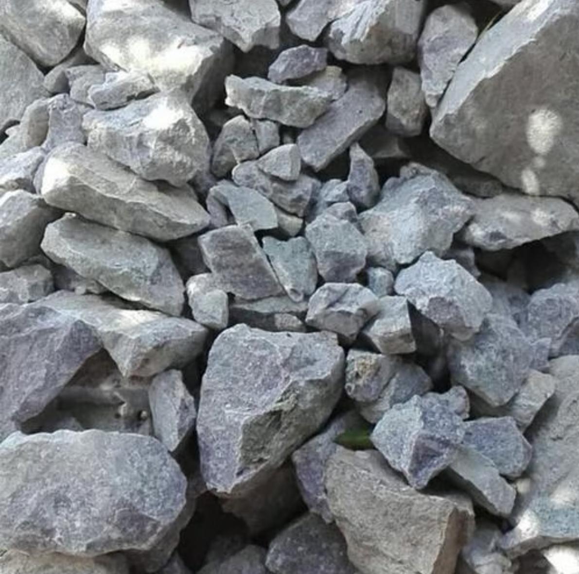 美国超级火山下发现巨型锂矿，价值1.5万亿美元，可能终结美国对他国锂资源的依赖。