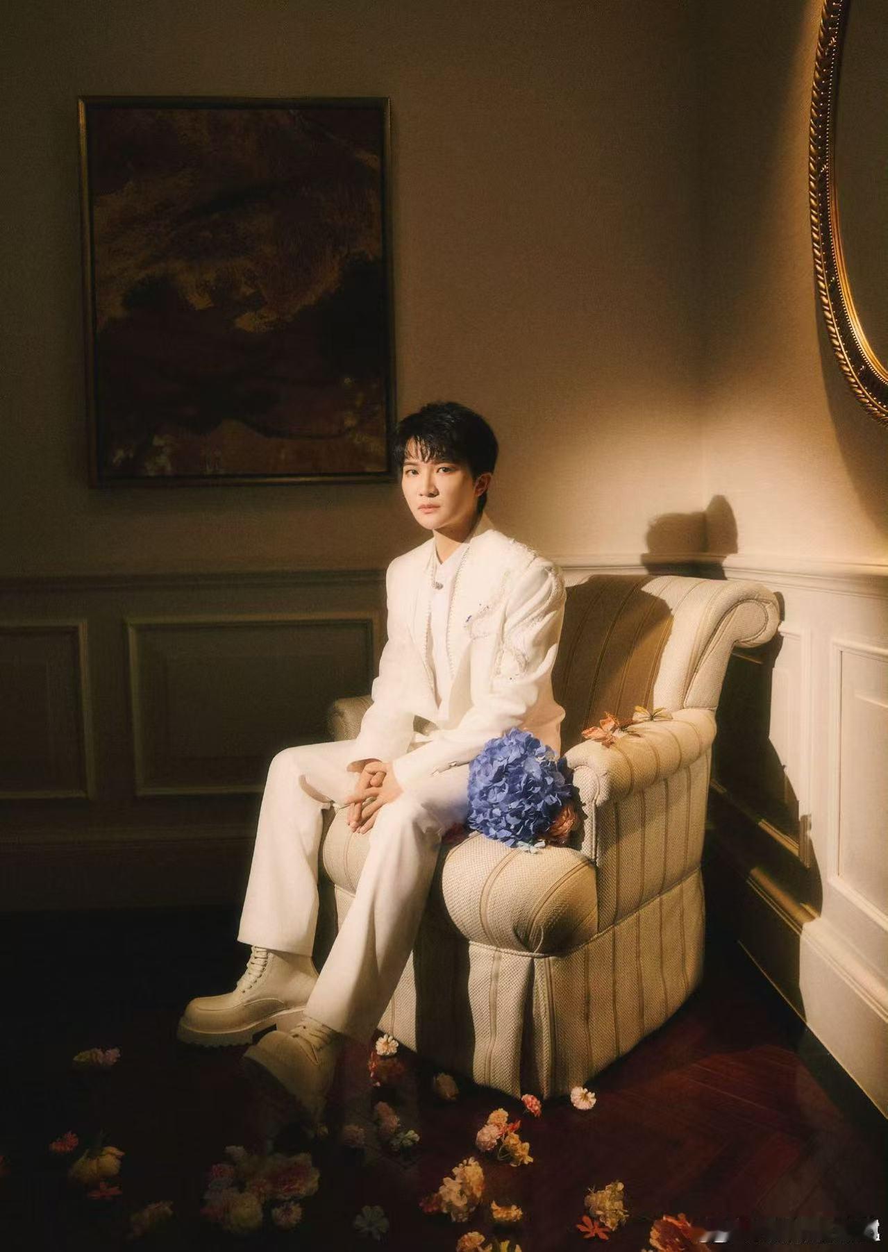 谁懂周深微博之夜发言的含金量 从感谢团队到分享心得，全程言之有物，没有浪费任何一