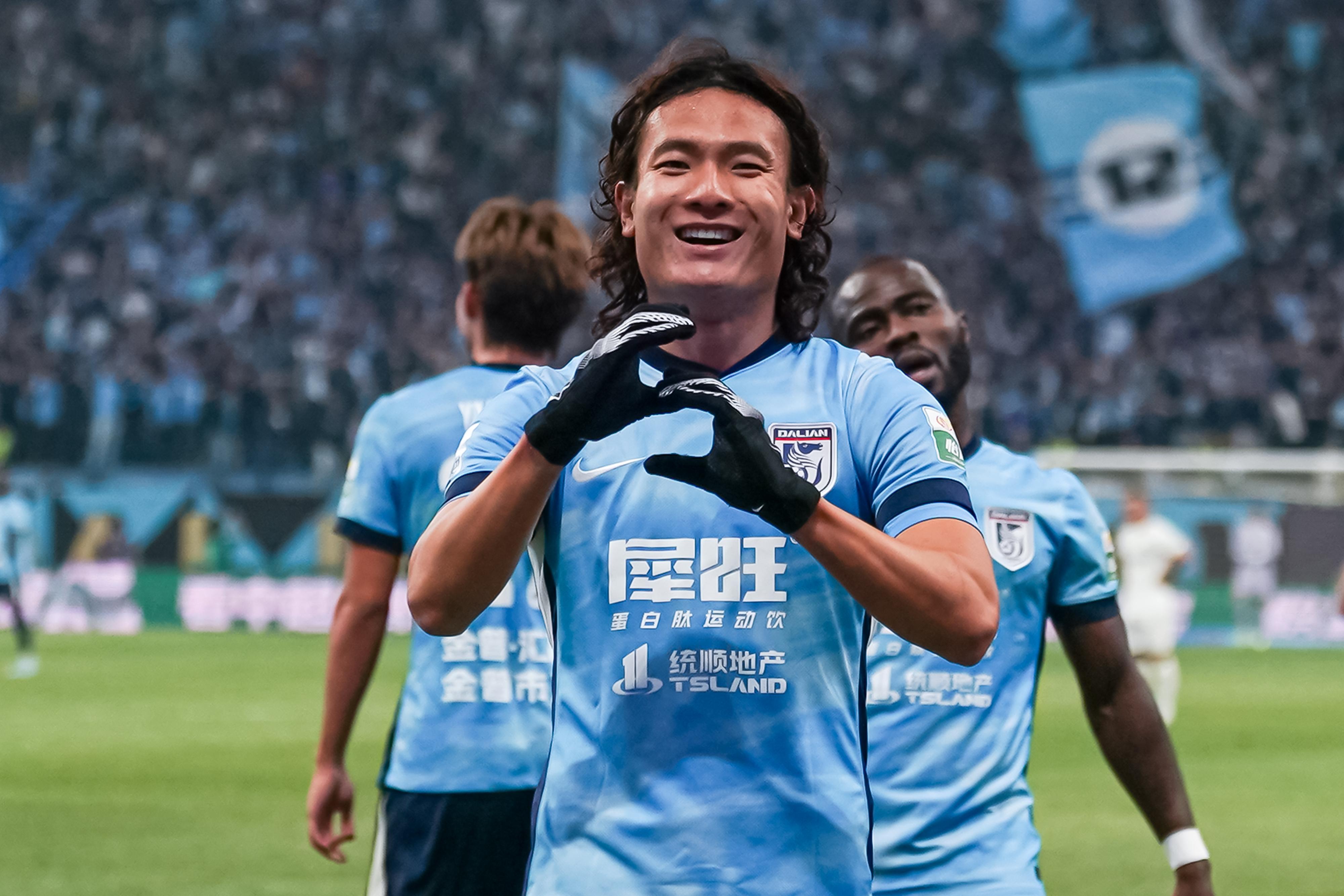 廖锦涛：比赛按照教练组部署去进行，进球是全队努力的功劳