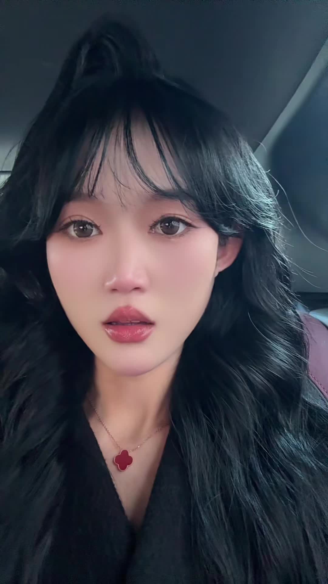 灯火葳蕤 揉皱你眼眉