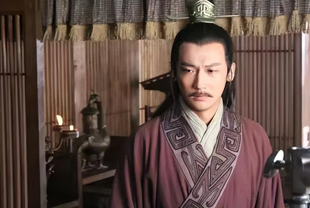 为什么扶苏接到假圣旨就自尽了，有没有其他破局的办法？
公元前210年七月，秦始皇
